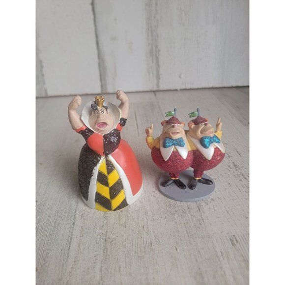 Disney Alice in Wonderland queen of hearts twins set toy - Picture 1 of 6